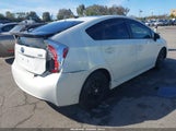Toyota Prius Three JTDKN3DU5F1916717 снимка
