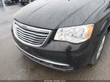 Chrysler Town & Country Touring 2C4RC1BG2FR553083 fotografie