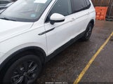 Volkswagen Tiguan 2.0T Se 3VV2B7AX4NM047920 fotografie