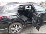 Subaru Outback 2.5I Limited 4S4BSANC5J3319076 снимка