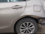 Toyota Camry Le 4T1BF1FK1HU277830 снимка