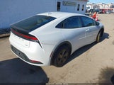 Toyota Prius Le Awd-E JTDADABUXP3004063 снимка