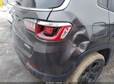 Jeep Compass Latitude 4X4 3C4NJDBB4KT594008 снимка