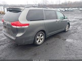 Toyota Sienna Le V6 5TDKK3DC3BS101283 снимка