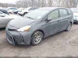 Toyota Prius V Two JTDZN3EU0FJ033623 снимка