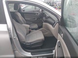 Hyundai Tucson Se KM8J2CA46KU855312 снимка