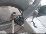 Toyota Camry Le 4T1BE46K57U110017 снимка