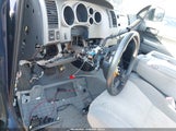 Toyota Tundra Grade 5.7L V8 5TFUY5F1XBX208520 снимка