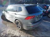 Volkswagen Tiguan 2.0T Se R-Line Black 3VV8B7AX7RM225786 fotografie