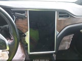 Tesla Model X 100D/75D/90D 5YJXCAE20HF055308 fotografie