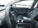 Tesla Model 3 Long Range/Mid Range 5YJ3E1EA8JF102851 fotografie