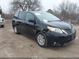 Toyota Sienna Xle V6 5TDYK3DC1BS110462 снимка