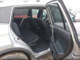 Toyota Rav4 Xle 2T3RFREV7FW399752 снимка
