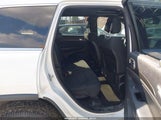 Jeep Grand Cherokee Laredo 1C4RJFAG2FC919248 снимка