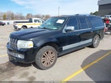 Lincoln Navigator L 5LMFL27527LJ14579 снимка