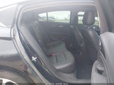 Buick Regal Sportback Essence W04GP6SX4J1156295 photo