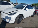 Tesla Model Y Performance Dual Motor All-Wheel Drive 7SAYGDEF9NF551011 photo