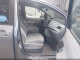 Toyota Sienna 5TDKK3DC7BS093494 снимка