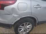 Nissan Rogue Sport S JN1BJ1CR8HW131307 fotografie