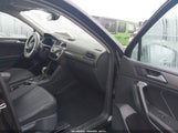 Volkswagen Tiguan 3VVMB7AX4RM193524 fotografie