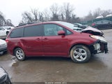 Toyota Sienna Le V6 7 Passenger Auto Access Seat 5TDKK3DC4DS387034 fotografie