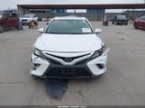 Toyota Camry Se 4T1B11HK2JU138209 fotografie