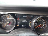 Jeep Wrangler Unlimited Sahara 4X4 1C4HJXEN0KW686893 снимка