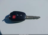 Toyota Rav4 Le JTMZFREV3JJ159203 снимка