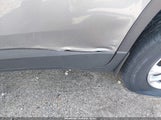 Chevrolet Traverse Ls 1GNERFKW5KJ149847 снимка