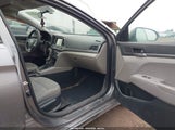 Hyundai Elantra Se 5NPD74LF7JH361394 снимка