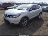 Nissan Rogue Sport S JN1BJ1CP3JW185229 fotografie