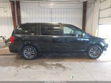 Dodge Grand Caravan Sxt 2C4RDGCG2HR651354 fotografie