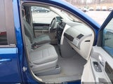 Dodge Grand Caravan Sxt 2D4RN5D12AR224986 снимка