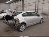 Kia Forte Lx KNAFK4A67G5613774 photo