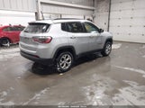 Jeep Compass Latitude 4X4 3C4NJDBNXRT117930 снимка