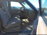 Chevrolet S-10 Ls 1GCDT19W628240308 снимка