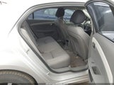 Chevrolet Malibu Ls 1G1ZB5E00CF339102 снимка
