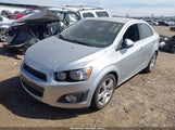 Chevrolet Sonic Ltz Auto 1G1JE5SH5D4138324 снимка