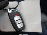 Audi A4 2.0T Premium WAUBFAFLXGN009829 снимка