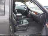 Chevrolet Tahoe Lt 1GNSCBE0XBR271576 снимка