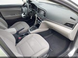 Hyundai Elantra Se 5NPD74LF8LH614452 снимка