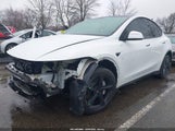 Tesla Model Y Premium Rear-Wheel Drive/Standard Rear-Wheel Drive 7SAYGDED9TF382975 fotografie