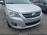 Volkswagen Routan Sel Premium 2V8HW64XX9R550695 photo