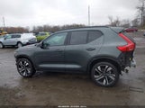 Volvo Xc40 Ultra, B5 Awd Gas (Mild Hybrid), Dark YV4L12UM7T2657774 снимка