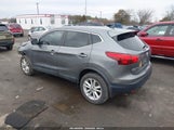 Nissan Rogue Sport S JN1BJ1CR6KW343369 fotografie
