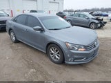 Volkswagen Passat 2.0T R-Line/2.0T S 1VWAA7A34JC043207 снимка