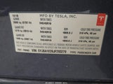 Tesla Model S 5YJSA1E26JF293279 fotografie