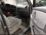 Toyota Tundra Sr5 V8 5TBET34186S513125 fotografie