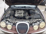 Jaguar S-Type 3.0L V6 SAJDA01C4YFL03722 fotografie