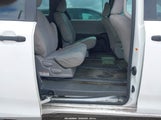 Toyota Sienna L 7 Passenger 5TDZZ3DC2HS859358 снимка